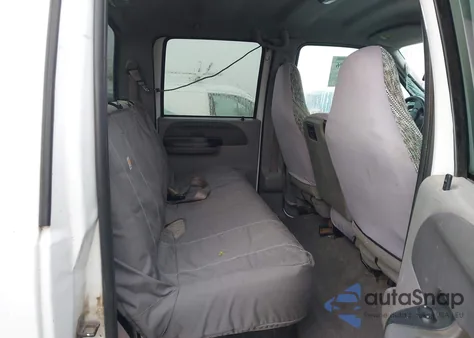 2000 Ford F-250 Lariat/Xl/Xlt z USA, uszkodzony, nr VIN 1FTNW21F8YEE24558